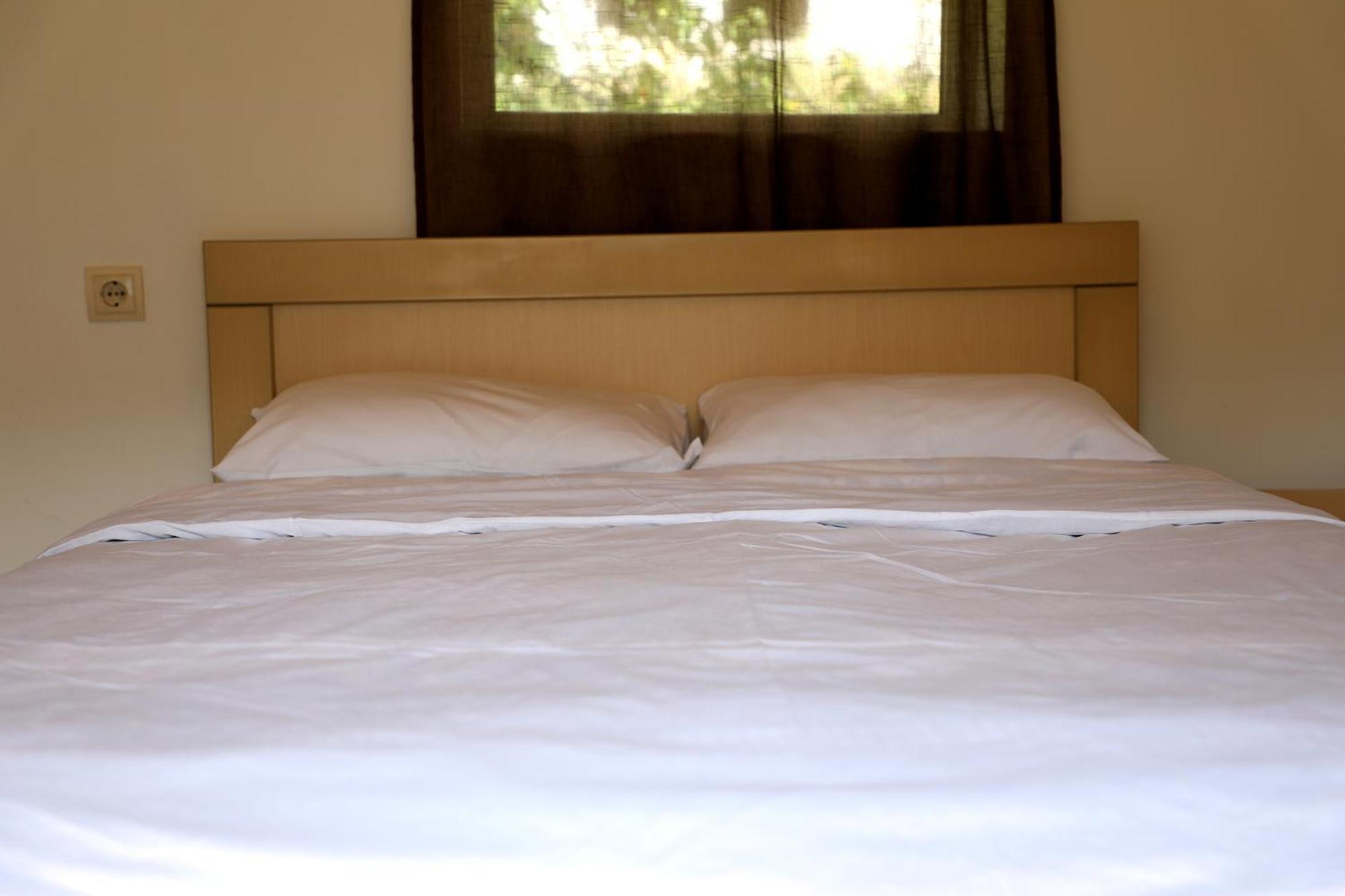 Nadia Guesthouse ميستيا المظهر الخارجي الصورة